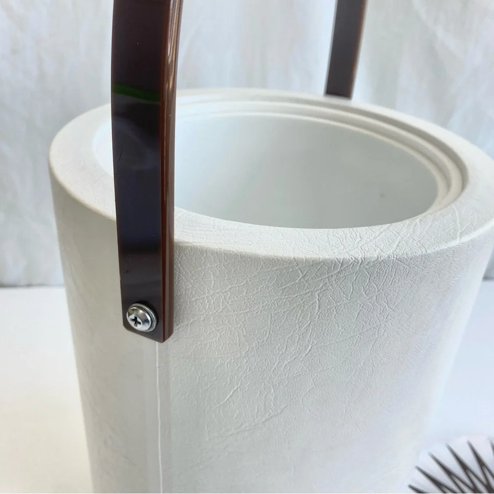 Morgan Designs Bucket Brigade Vintage 70s White Brown Vinyl Insulated Ice Bucket
